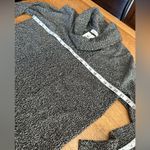 Calvin Klein  NWT black and white knit cowl neck pullover sz L, 21” P2P Photo 3