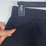 Ellen Tracy  Pull On Black Pants Size Medium EUC #4532 Photo 2