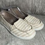 Womens casual flats shoes Size 7 8 oxfords white Tan stripe Casual Boat Vacation Photo 0