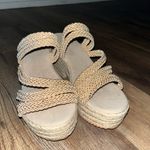 Women's Tan Woven Platform Sandals Size 6 Photo 2