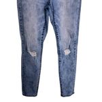 Refuge  Light Blue Wash Distressed Size 10 Straight Jeans Photo 3