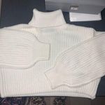 SheIn Cropped Turtleneck Photo 0