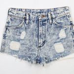 Wrangler Vintage 80s 90s acid washed distressed cut off denim shorts size 27 Photo 8