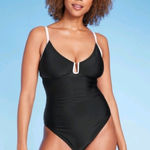 Shade & Shore  Crepe U Wire One Piece Bathing Suit Photo 0