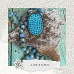 Handmade Sparkling Blue Beaded Necklace with Oval Pendant for a Glamorous Look Photo 1