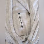 Kuhl  Women's Stria Pullover Lightweight Hoodie Gray Size XL Photo 2