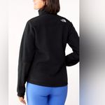 The North Face NWOT Black Denali 2 Relaxed Jacket XL Photo 2