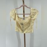 Princess Polly  yellow floral short puff sleeve hook eye closure crop top size 6 Photo 9