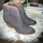 Frye Judith Seam booties Size 7 Photo 2