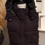 Ci Sono  Black Hooded Puffer Cropped Vest Jacket Size Medium Photo 0