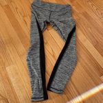Eddie Bauer great condition gray and black line XS leggings full length soft Photo 4