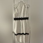 Strut & Bolt Women's White and Black Lace lined dr Dress Sal Photo 5