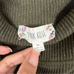 Pink Rose  Women’s Sz M Dark Green Solid Cozy Soft Ribbed Knit Leggings Pull On Photo 5