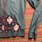 GREY LIGHTWEIGHT RAIN JACKET / WINDBREAKER Gray Size M Photo 2