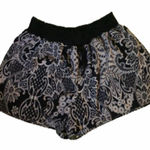 Kaitlyn ‎ Shorts Photo 0