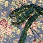 Green gold tinsel fashion scarf Photo 1