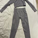 Gray Long Sleeve Crop Top and Leggings Set Size XS Photo 0