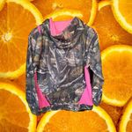 Fishouflage Red‎ Cedar Lake Camp Camo and Pink Hoodie Size Large Tan Photo 3
