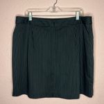 DKNY Pinstripe Skirt Career Wear Business Casual With Pockets. Size 18 Photo 4