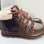 Sorel  Harlow Lace Cozy Bootie Burro Size 6.5 Outdoor Photo 0