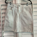 Old Navy Old Navy White Denim Skirt Size 2 Photo 0