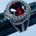 Women Fashion Ring Size Approximately 6.25 Silver Tone Metal Shade of Red Center Photo 8