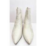 Journee Collection  Chelsea Comfort Booties Size 9 Ivory Ankle Boots Photo 4
