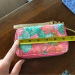 Lilly Pulitzer Wristlet Zipper Wallet w/ Sea Shells Pink/Blue Photo 1