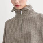 Everlane The Half-Zip Sweater in Luxe Merino in Heather Soft Taupe, Size X-Small Photo 2
