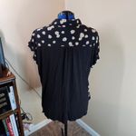 No Boundaries  Black Floral Daisy Button Up Blouse Photo 4