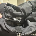 The North Face Men’s  Rain Jacket Medium Photo 3