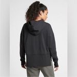 Athleta  mission hoodie black popover Sz M Photo 2