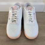 Reebok Classic Princess Womens 8 White Pinkish Peach Salmon Rare Color EUC Photo 3