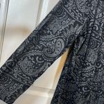 Dress Barn Plus Size  Black Gray Paisley Open Cardigan Knit Size 22/24 EUC #1869 Photo 3
