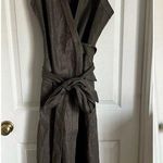 Ann Mashburn NWT Sleeveless Hallie Wrap Dress
Olive Linen Hopsack size XL Photo 0