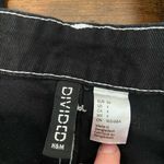 H&M NWOT | women’s carpenter cargo pants — size 4 Photo 5