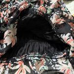 Francesca’s women’s size medium floral elastic waist and arms dressy casual NWT Black Photo 8