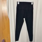 Beyond Yoga  Black Caught in the Midi High Waist Leggings Size Medium Photo 2