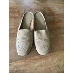 Antonio Melani  Suede Beige Mules Women's with a small comfortable heel 7.5 Photo 1