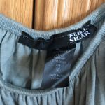 comfy and cute off the shoulder shirt Size M Photo 1