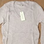 Sonoma New Women’s  Long Sleeve Sweater Shirt Liteweight Stretchy Beige Medium Photo 2