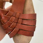 Cabin creek  Women’s interwoven strap sandals — size 8‎ Photo 7