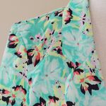 New directions floral jacket size large Photo 1