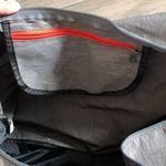 Canway gray duffel bag Photo 6