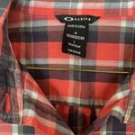Oakley  M long sleeve women’s casual button down Photo 2