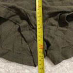 Jolt  size large linen blend green shorts tie front with pockets 2.5" inseam Photo 4