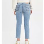Levi's  Women's High-Rise Wedgie Straight Cropped Jeans Photo 2