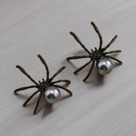 Gothic Black/Gray Spider Stud Earrings Faux Pearl‎ Accents Vintage Boho Style Black Photo 2