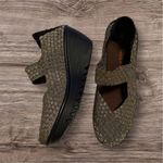 Bernie Mev Women’s Criss Cross Metallic Mary Jane Wedges Shoes Gold Size 38 Photo 1