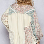 POL 🌸NWOT🌸 Twill Lace and Floral Print Button Down Top in Oatmilk Photo 3